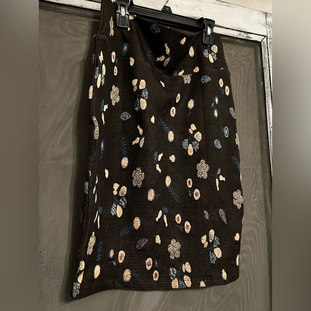 Lularoe stretchy pencil skirt